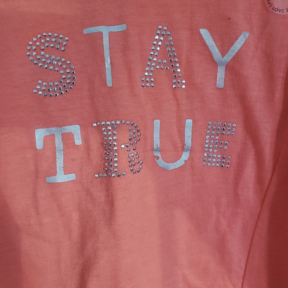 Tank Tops - Picture 5 of 8